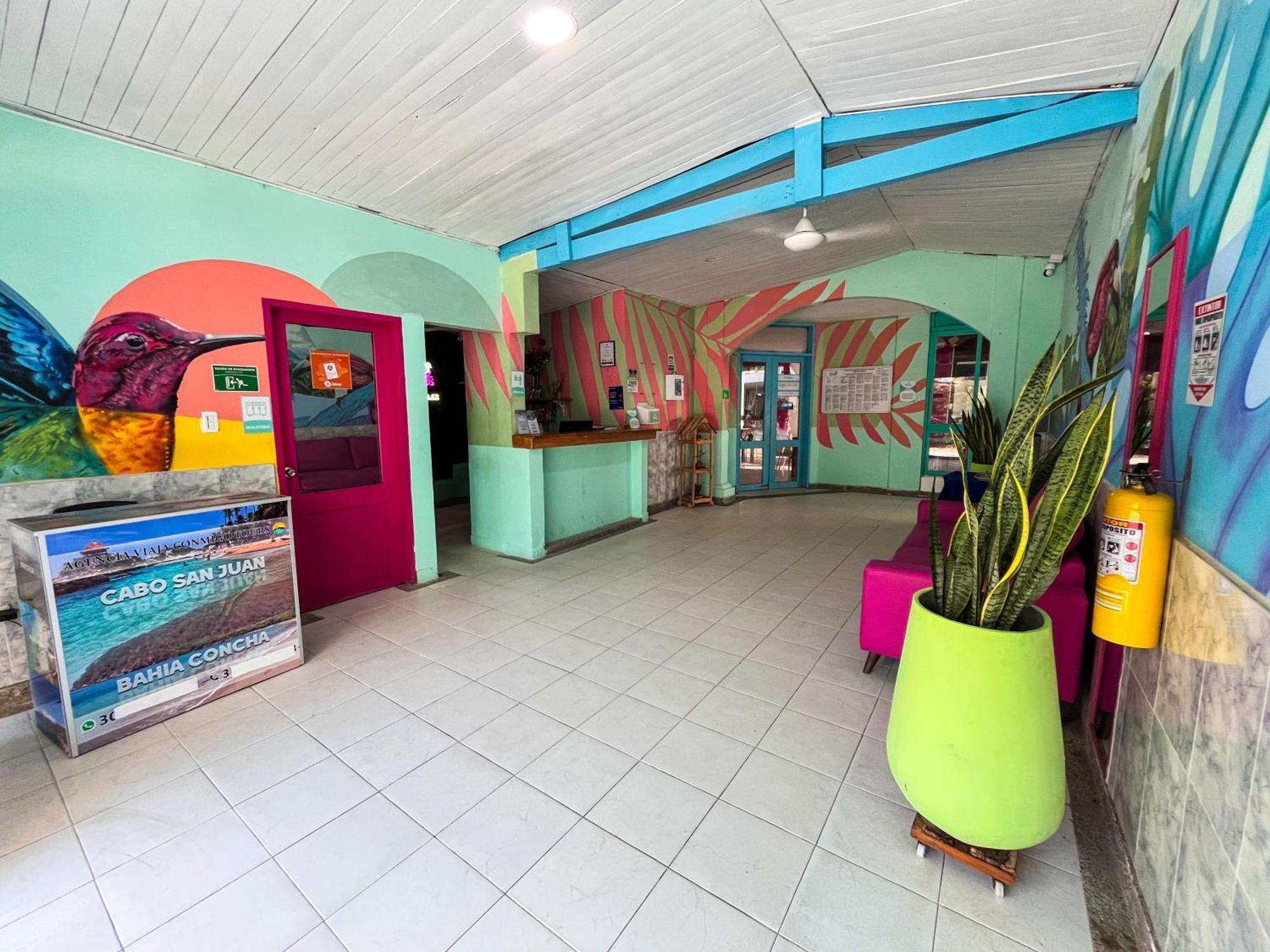 Hotel Los Veleros Santa Marta — Photos 2
